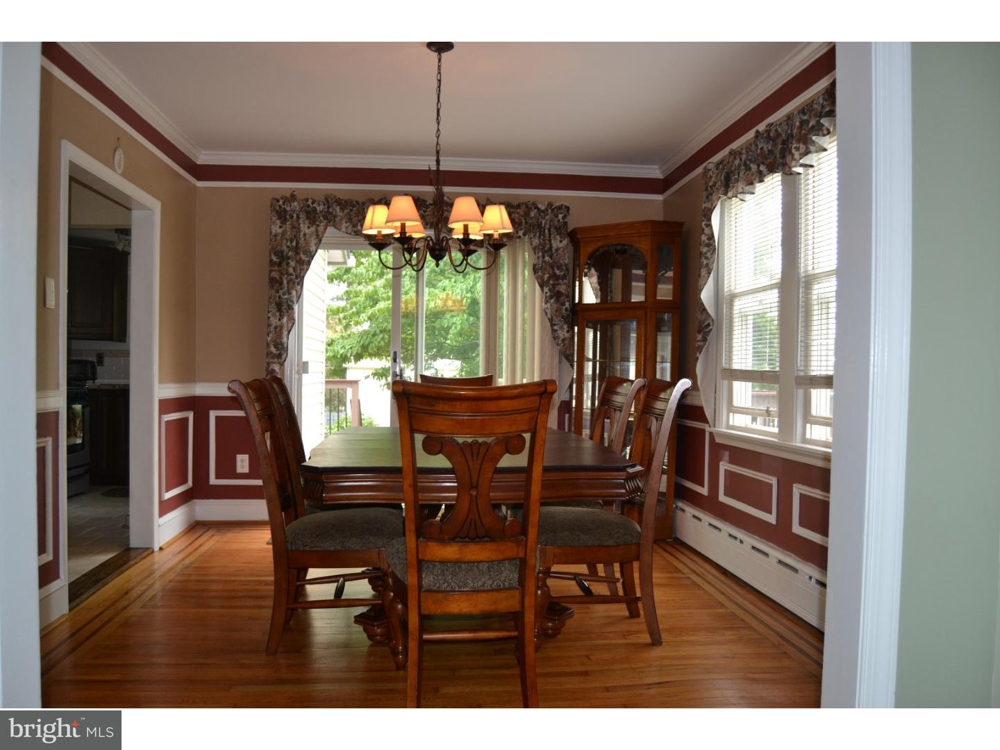 562 Wales Road Havertown, PA 19083 - Photo 8 of 24