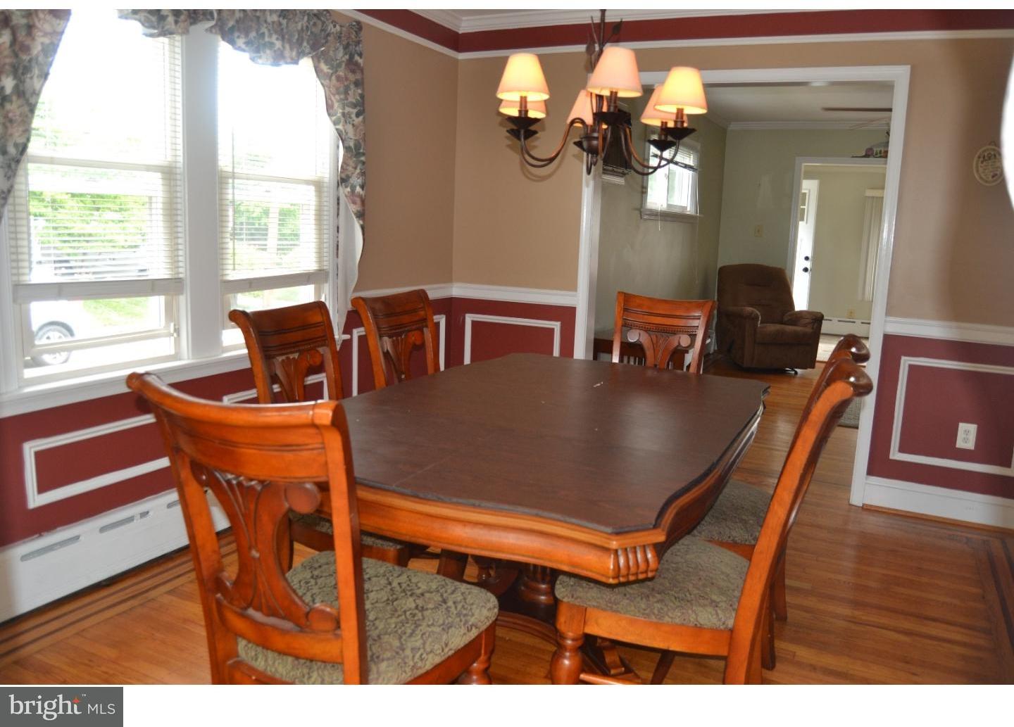 562 Wales Road Havertown, PA 19083 - Photo 9 of 24