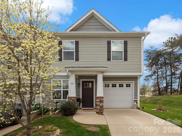 $309,000 | 101 Monmouth Way, Candler, NC 28715