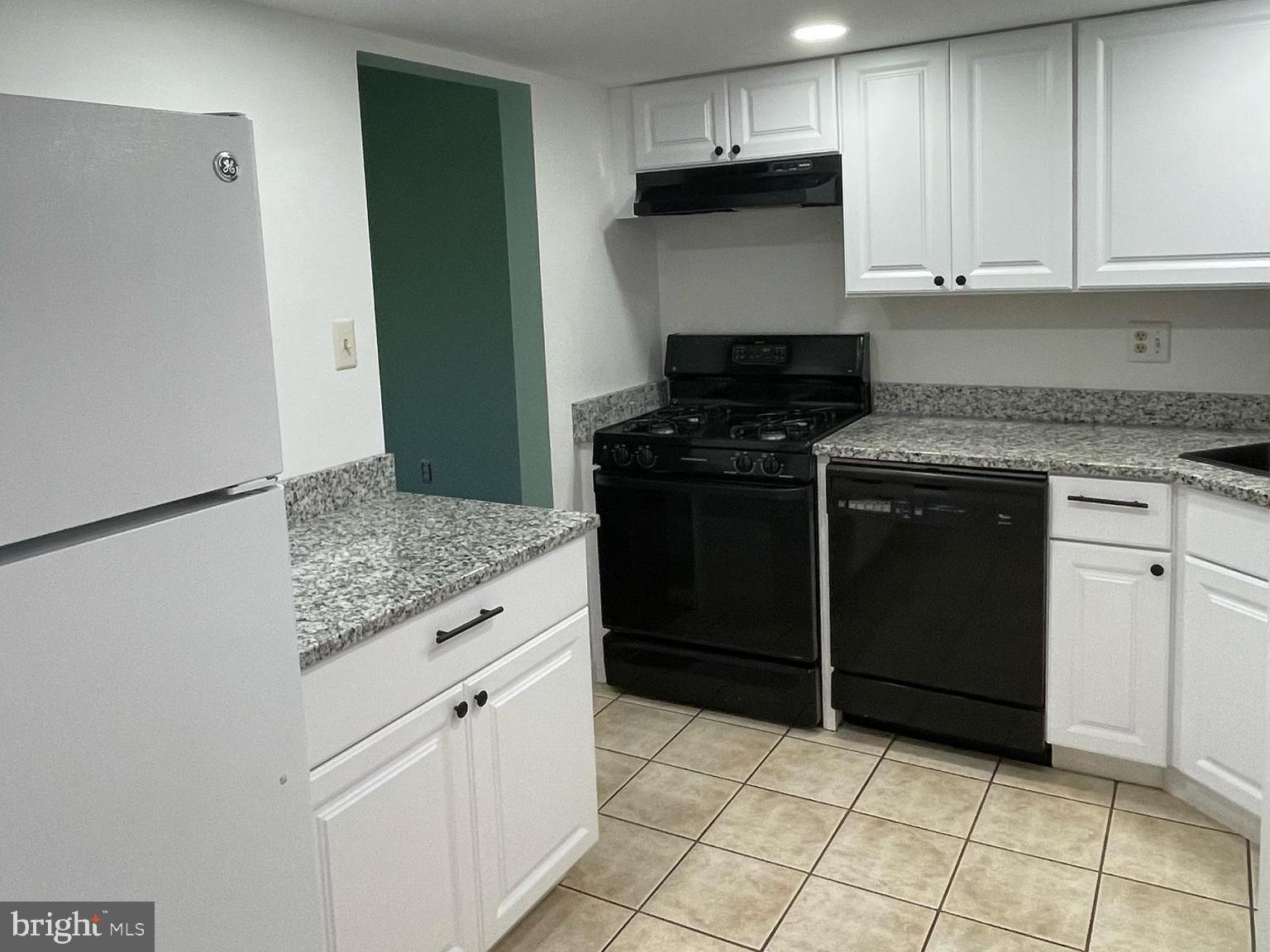 1529-11 Northgate Square, Unit 152911B Reston, VA 20190 - Photo 11 of 12