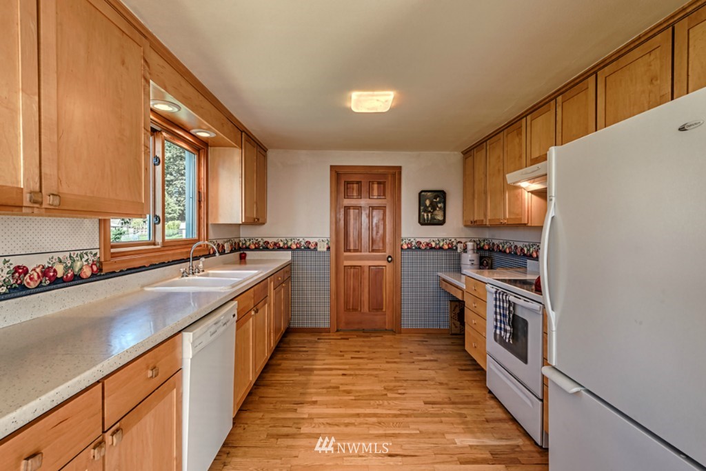 10511 Samish Island Road Bow, WA 98232 - Photo 5 of 15 Gallery Image 5
