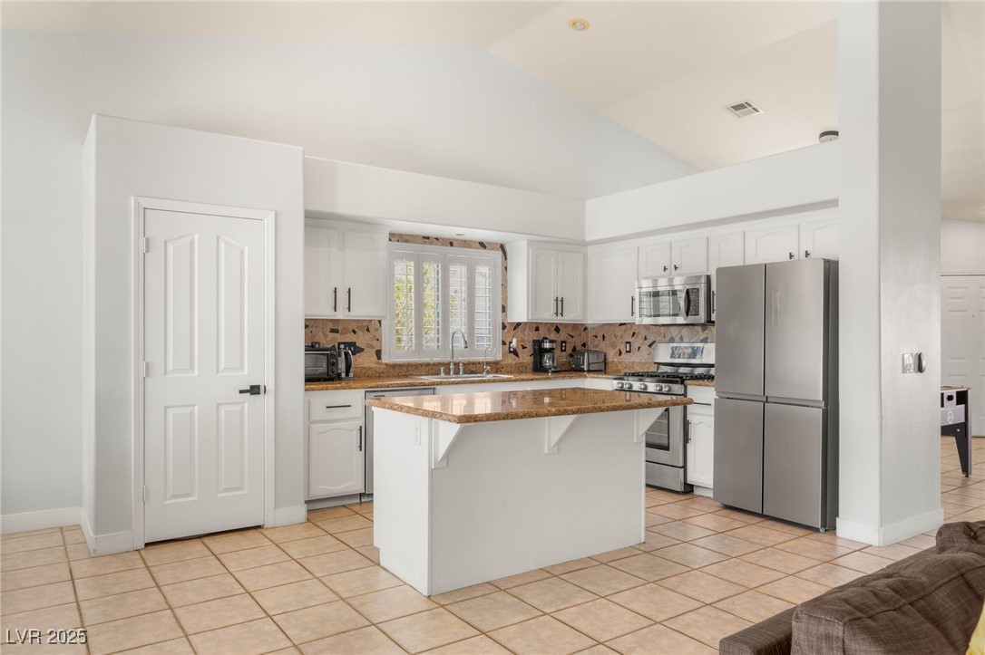 3870 Cotillion Court Las Vegas, NV 89147 - Photo 18 of 42