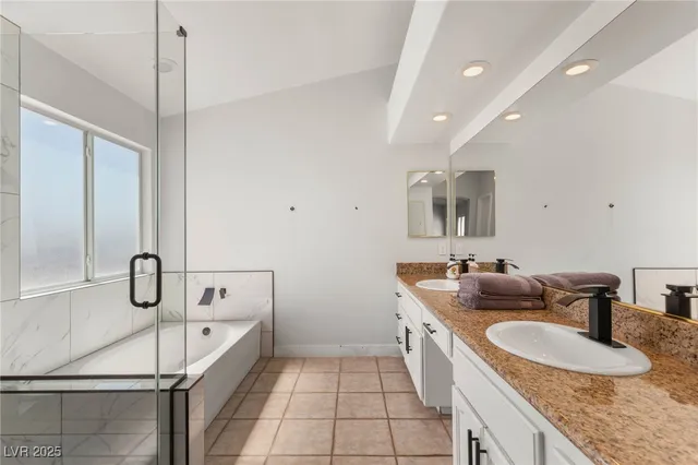 $2,200 | 3870 Cotillion Court, Las Vegas, NV 89147