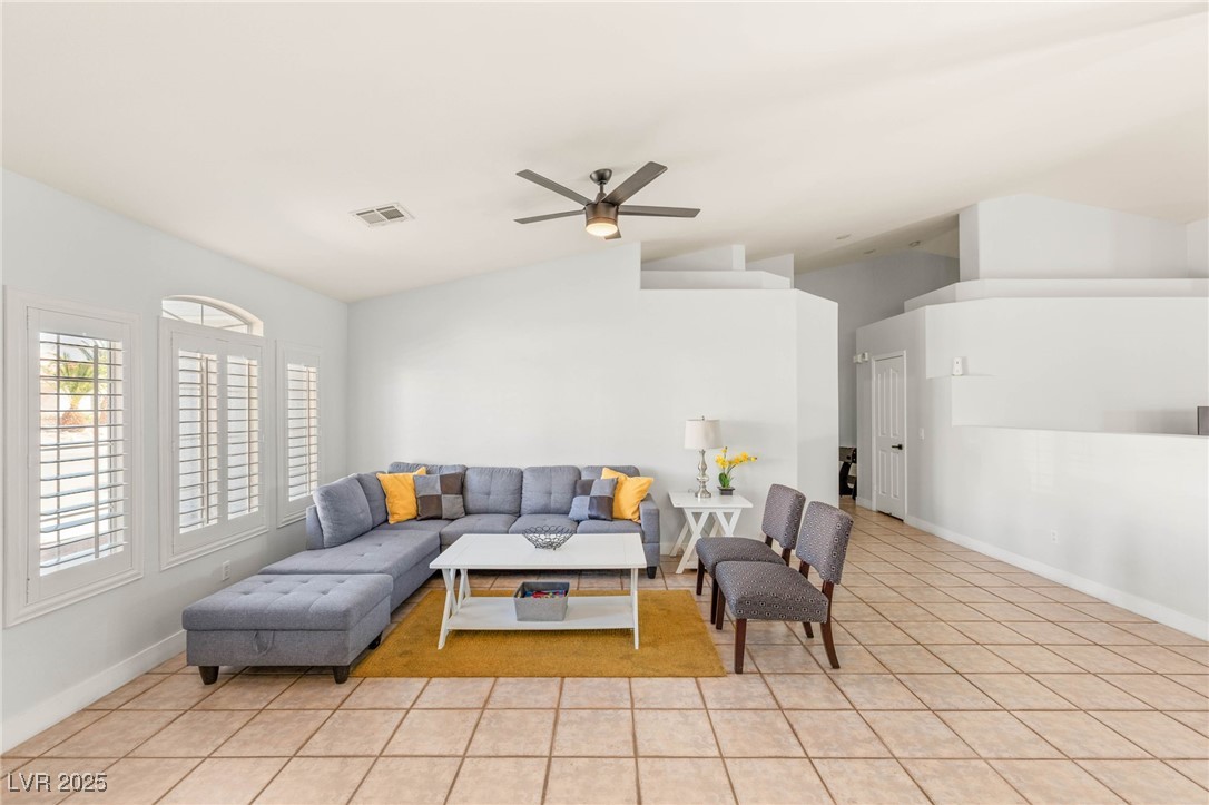 3870 Cotillion Court Las Vegas, NV 89147 - Photo 4 of 42