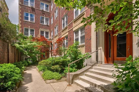 $599,000 | 19-21 Shepard Street, Unit 2, Cambridge, MA 02138