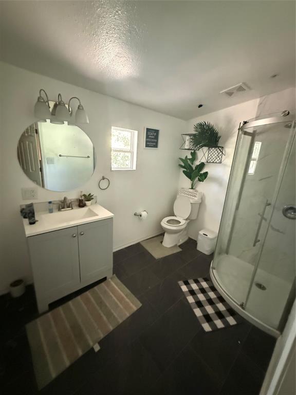 32894 County Road 2142 Kemp, TX 75143 - Photo 10 of 20 a bathroom with a sink toilet and vanity