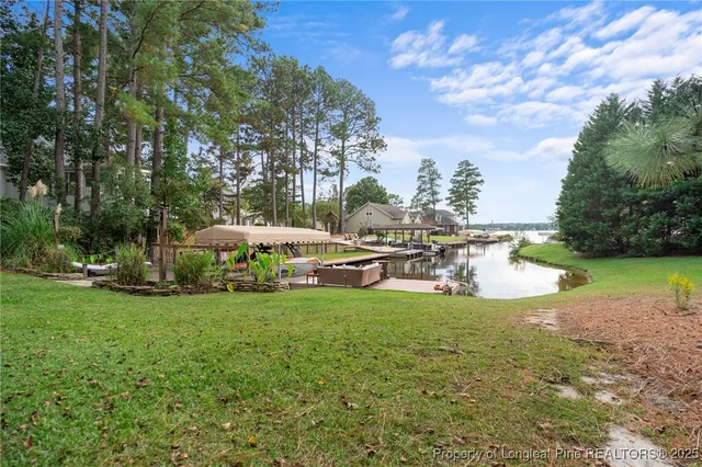 $484,000 | 25 Cove Landing, Sanford, NC 27332