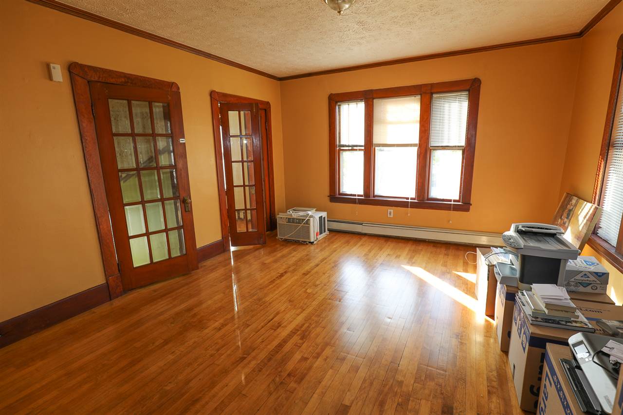 58 Brook Street Manchester, NH 03104 - Photo 15 of 23