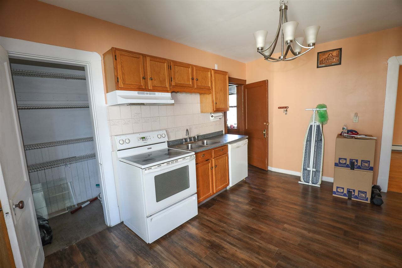 58 Brook Street Manchester, NH 03104 - Photo 20 of 23