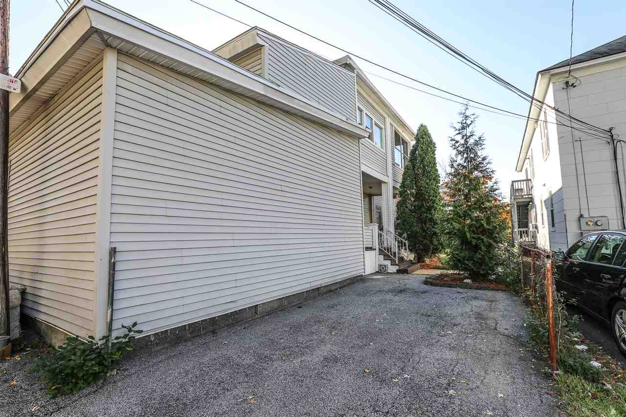58 Brook Street Manchester, NH 03104 - Photo 4 of 23