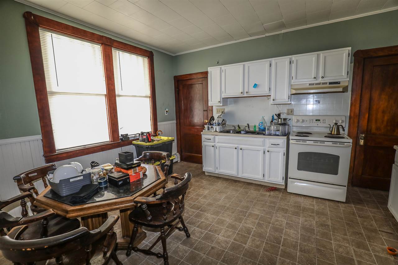 58 Brook Street Manchester, NH 03104 - Photo 10 of 23