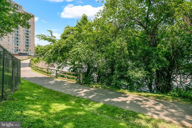 a outdoor view with a sitting space