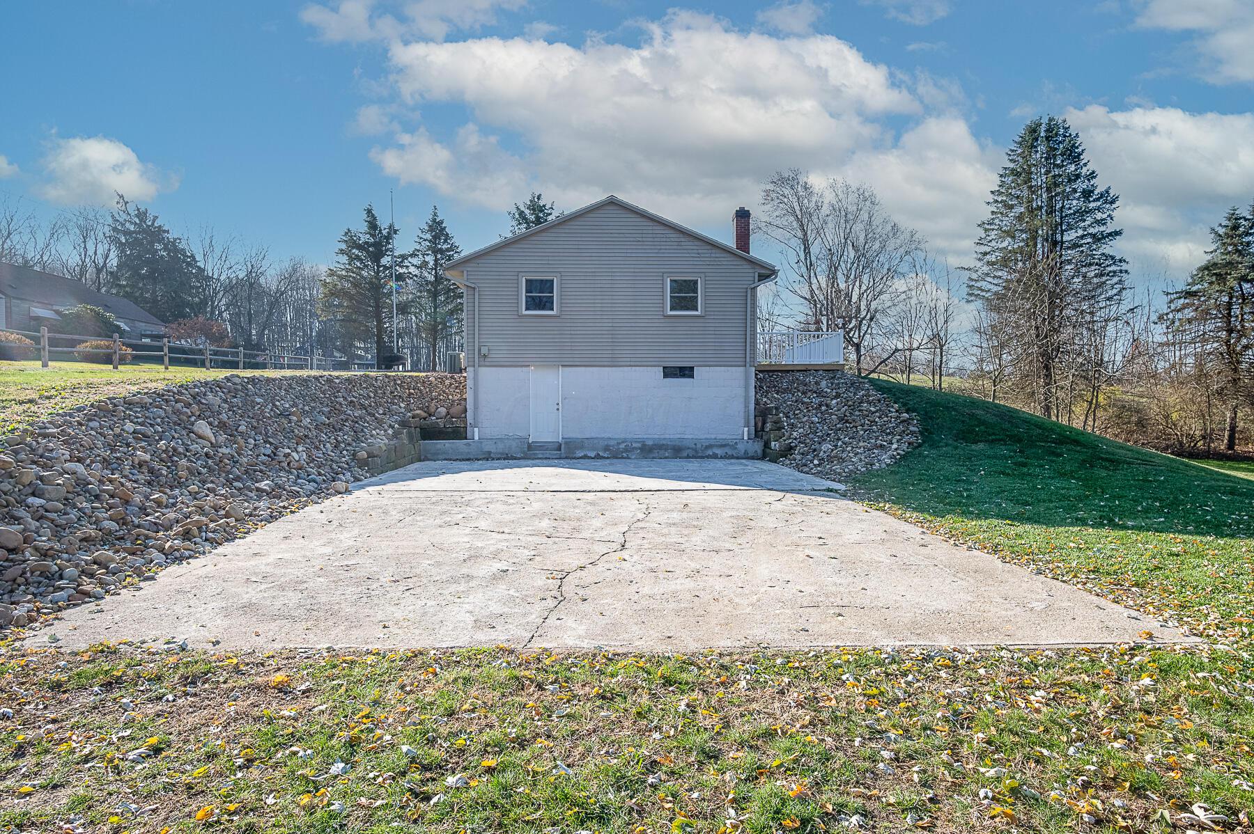 187 East Hanley Road Mansfield, OH 44903 - Photo 25 of 28 187_EAST_HANLEY_RD-24
