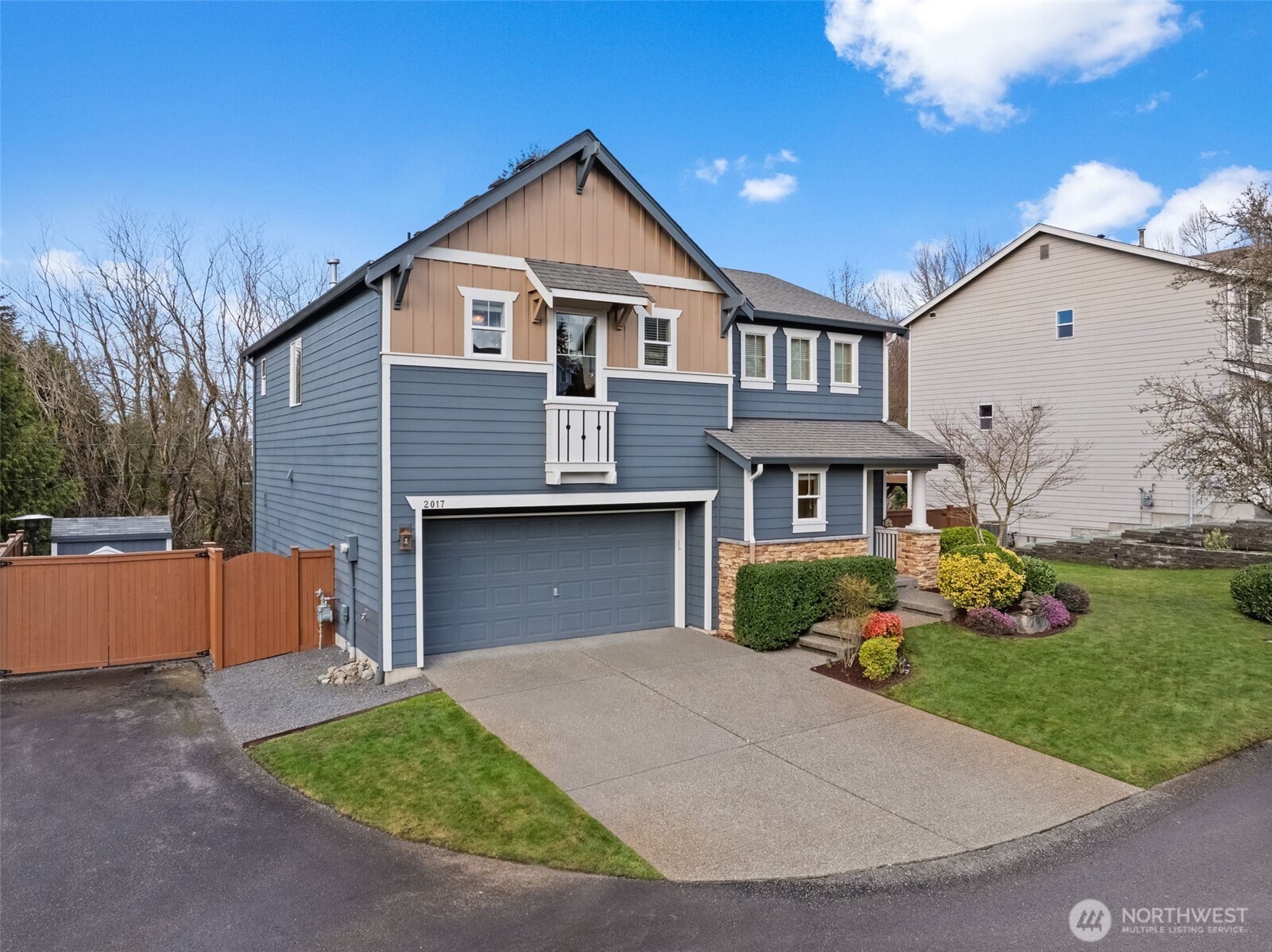 2017 Kennewick Place Northeast Renton, WA 98056 - Photo 2 of 39 Gallery Image 2