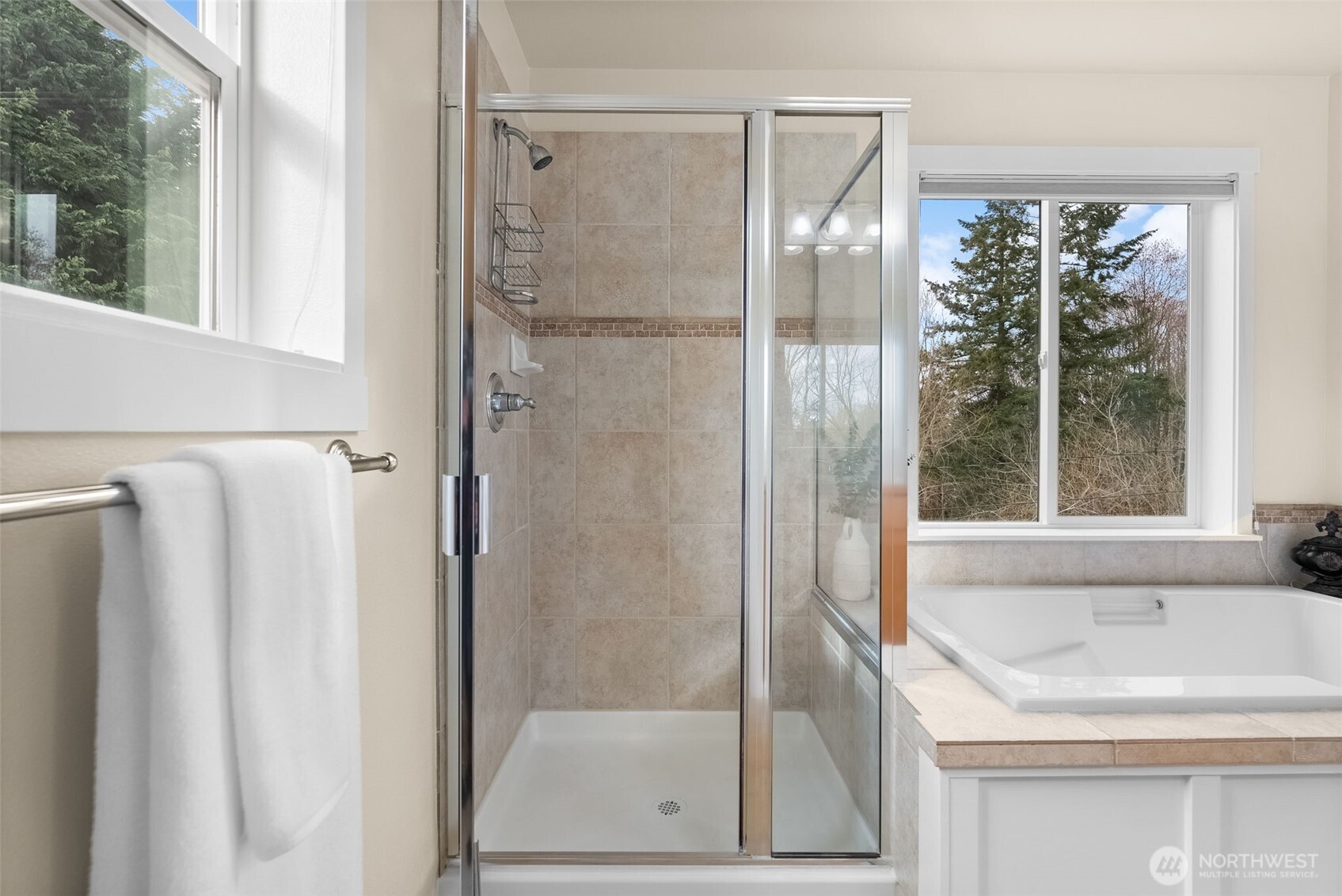 2017 Kennewick Place Northeast Renton, WA 98056 - Photo 23 of 39 Gallery Image 23