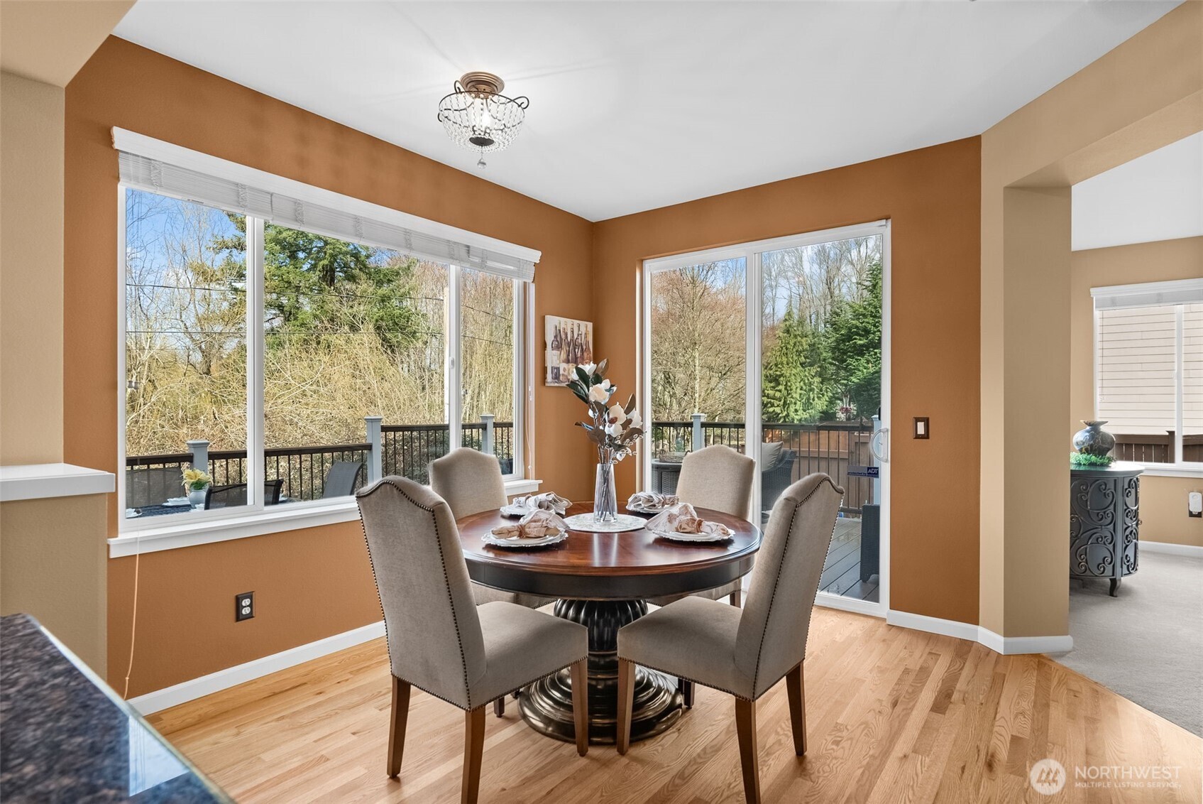 2017 Kennewick Place Northeast Renton, WA 98056 - Photo 9 of 39 Gallery Image 9