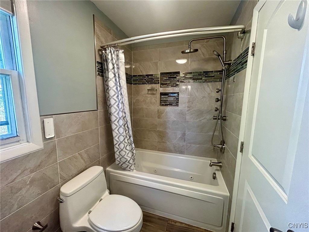 32 Patrick Circle Fulton, NY 13069 - Photo 19 of 40