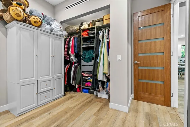 $1,995,000 | 1918 North Maple Street, Burbank, CA 91505