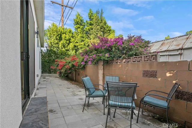 $1,995,000 | 1918 North Maple Street, Burbank, CA 91505