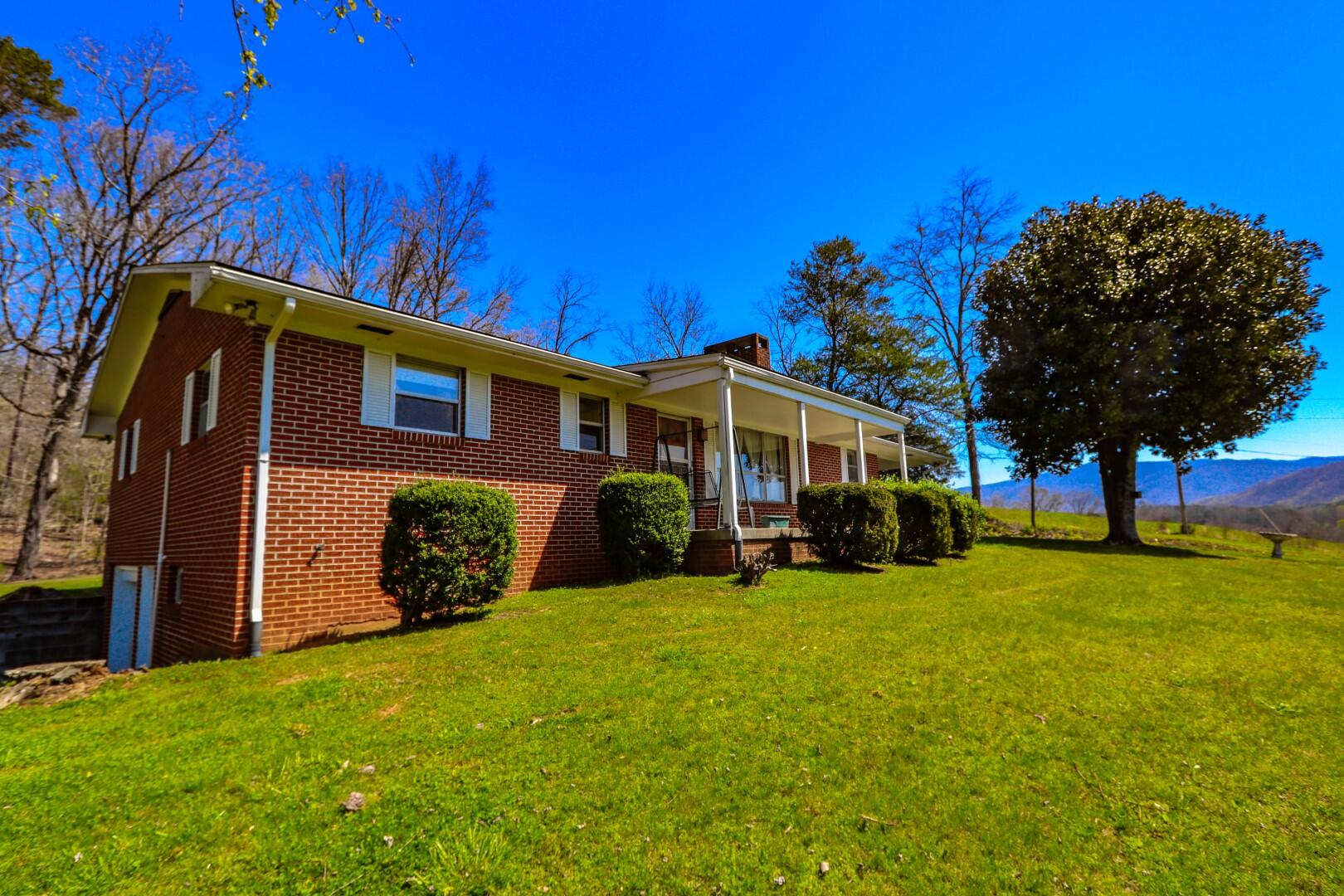 276 Lower Bogard Road Newport, TN 37821 - Photo 3 of 39 3