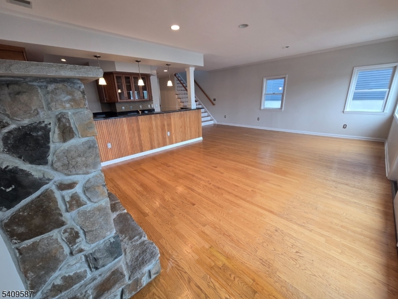 23 South Bertrand Road Mount Arlington, NJ 07856 - Photo 4 of 25