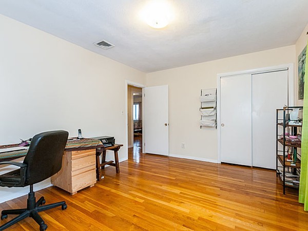 98 Risley Road Brookline, MA 02467 - Photo 22 of 28