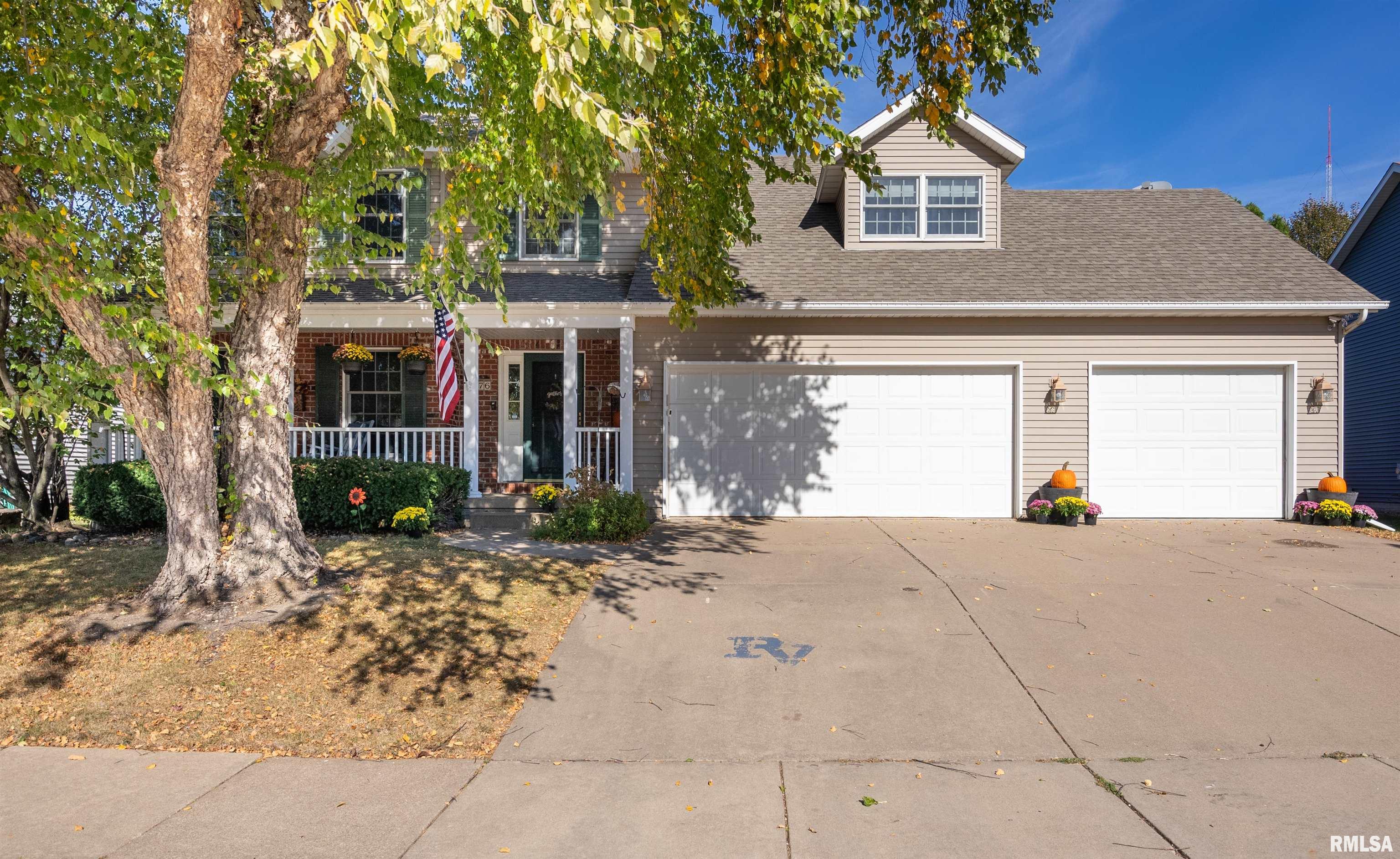 2076 Ashford Road Bettendorf, IA 52722 - Photo 1 of 51 Gallery Image 1
