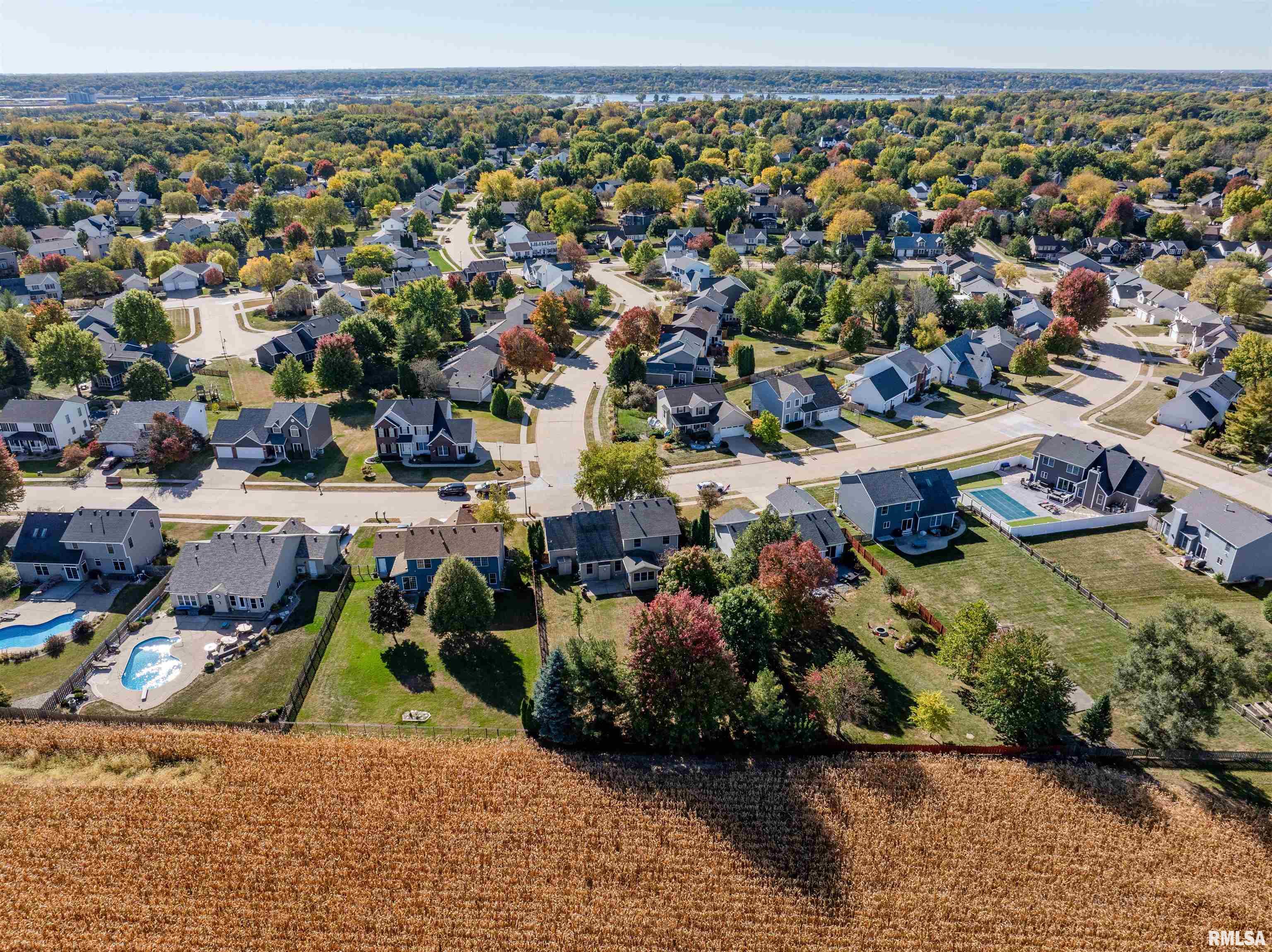 2076 Ashford Road Bettendorf, IA 52722 - Photo 41 of 51 Gallery Image 41
