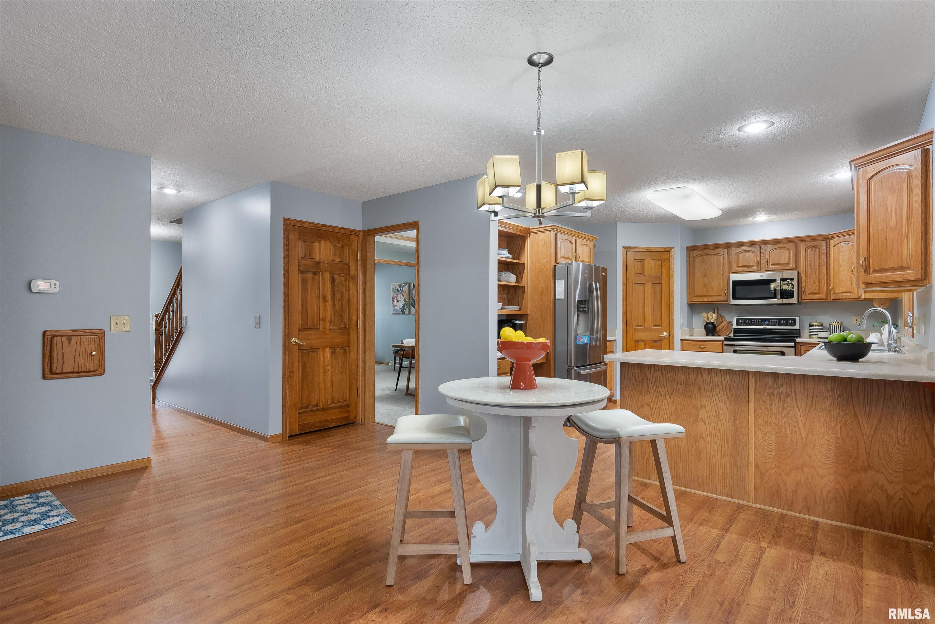 2076 Ashford Road Bettendorf, IA 52722 - Photo 8 of 51 Gallery Image 8