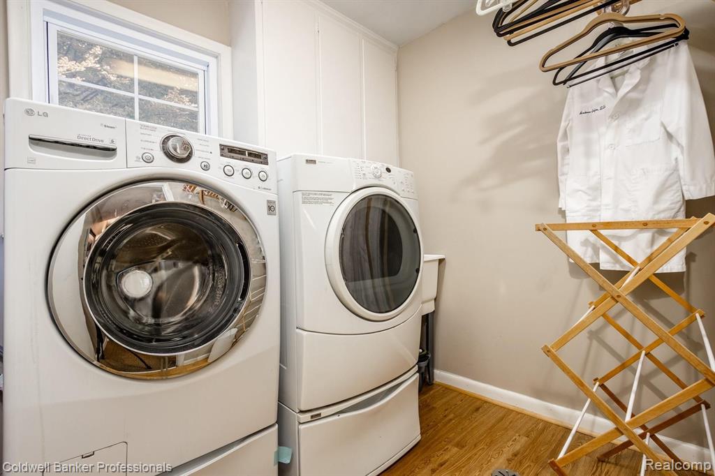 2623 Worcester Road West Bloomfield, MI 48323 - Photo 56 of 68