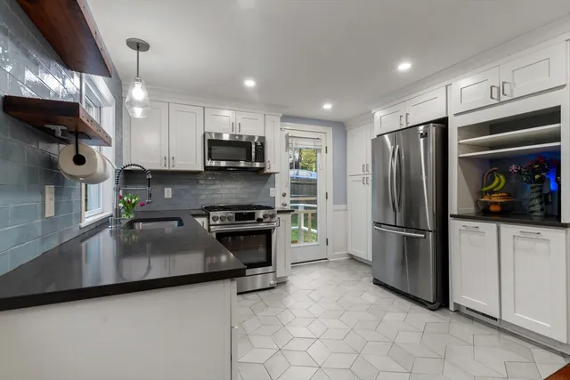 $1,195,000 | 30 Brookline Street, Needham, MA 02492