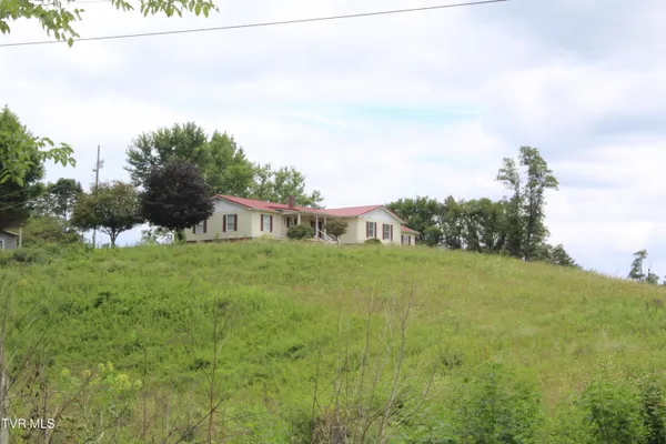 $399,500 | 1704 Balls Chapel Road, Rose Hill, VA 24281