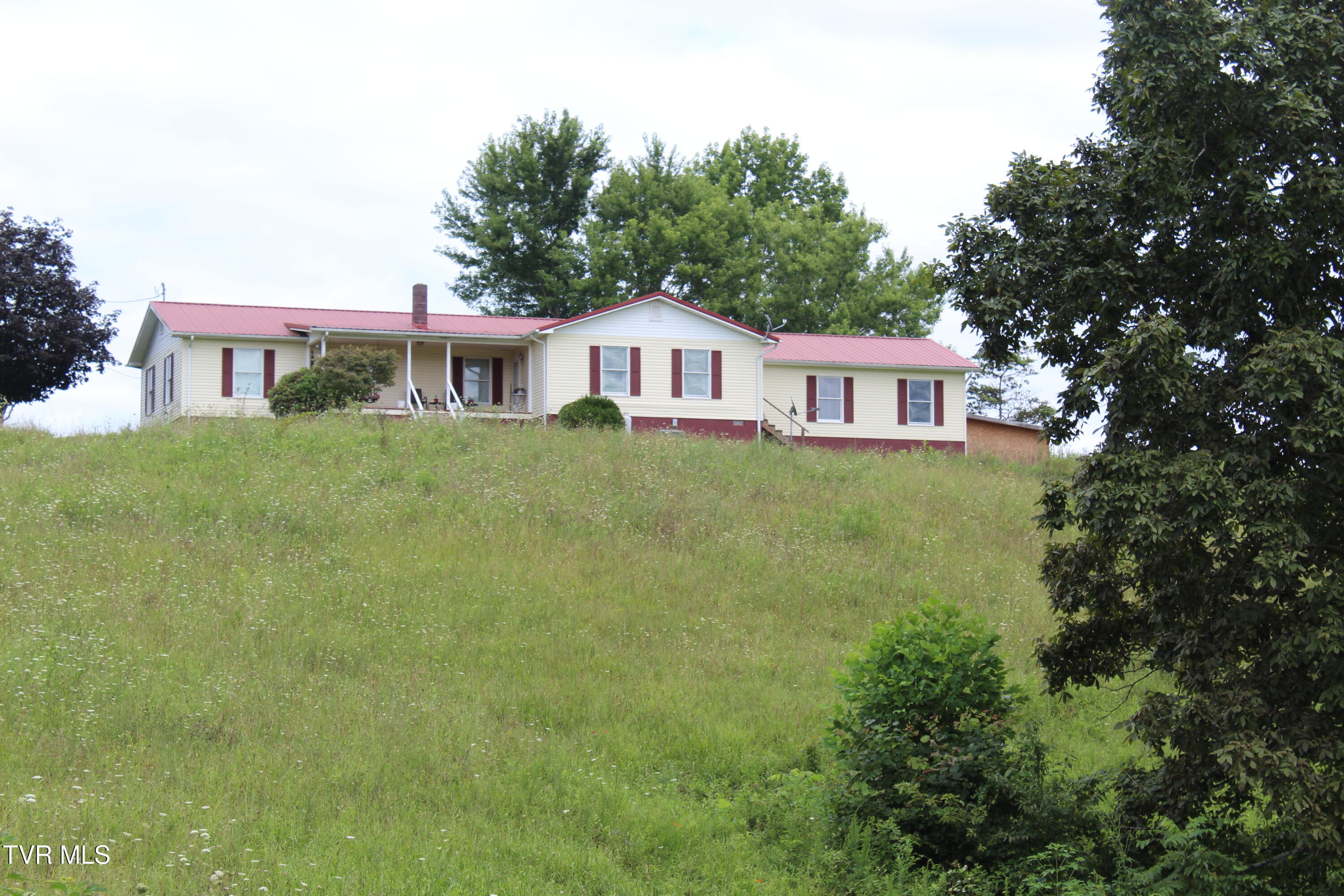 1704 Balls Chapel Road Rose Hill, VA 24281 - Photo 22 of 95 IMG_6021