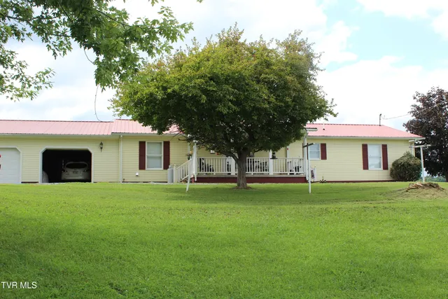 $446,000 | 1704 Balls Chapel Road, Rose Hill, VA 24281