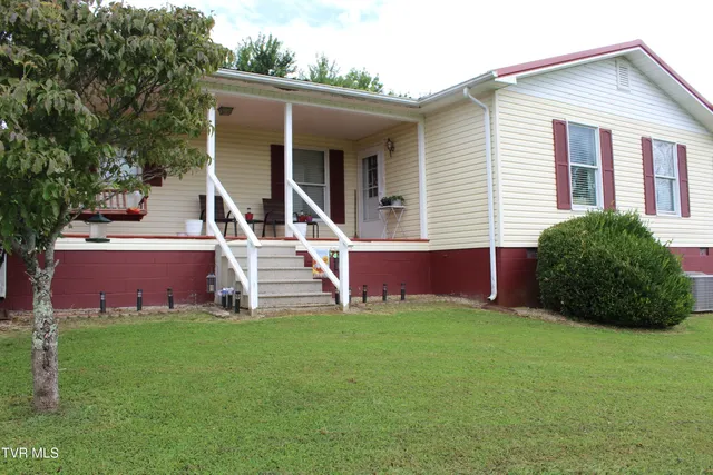 $446,000 | 1704 Balls Chapel Road, Rose Hill, VA 24281