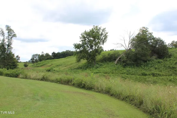 $399,500 | 1704 Balls Chapel Road, Rose Hill, VA 24281