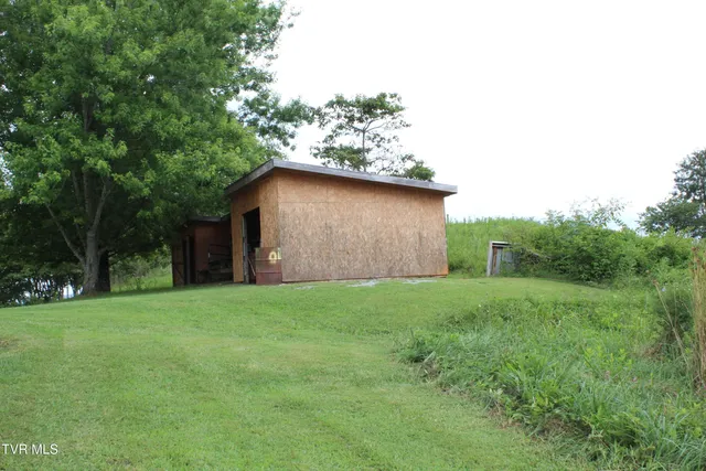 $446,000 | 1704 Balls Chapel Road, Rose Hill, VA 24281