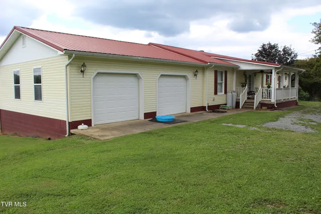 $446,000 | 1704 Balls Chapel Road, Rose Hill, VA 24281