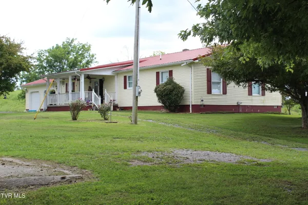 $382,000 | 1704 Balls Chapel Road, Rose Hill, VA 24281