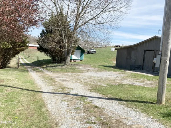 $399,500 | 1704 Balls Chapel Road, Rose Hill, VA 24281