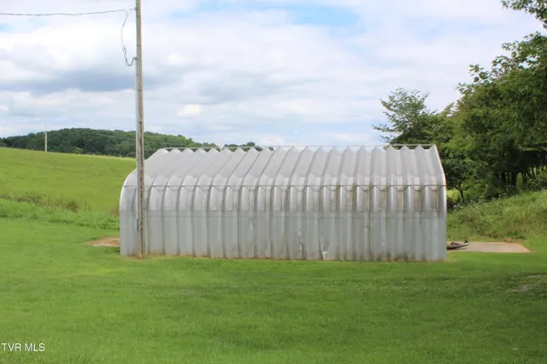 $399,500 | 1704 Balls Chapel Road, Rose Hill, VA 24281