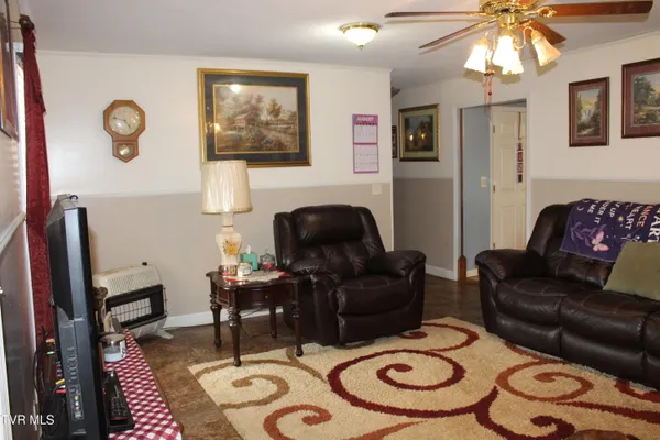 $399,500 | 1704 Balls Chapel Road, Rose Hill, VA 24281