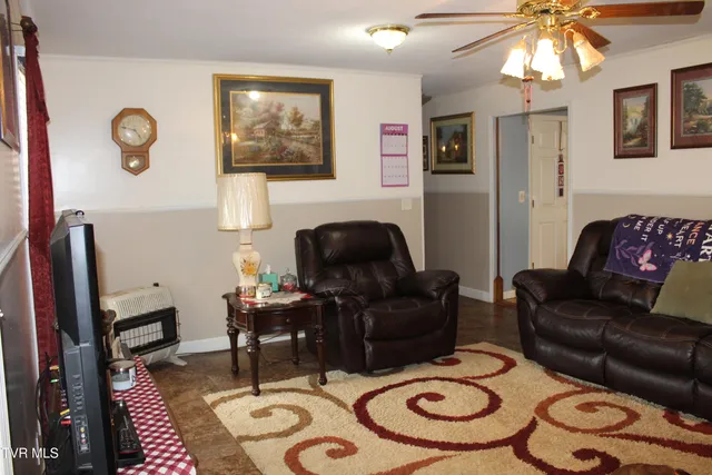 $446,000 | 1704 Balls Chapel Road, Rose Hill, VA 24281