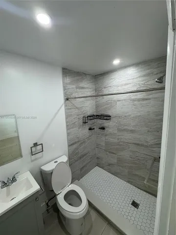 $2,750 | 6304 Buchanan Street, Unit 12, Hollywood, FL 33024