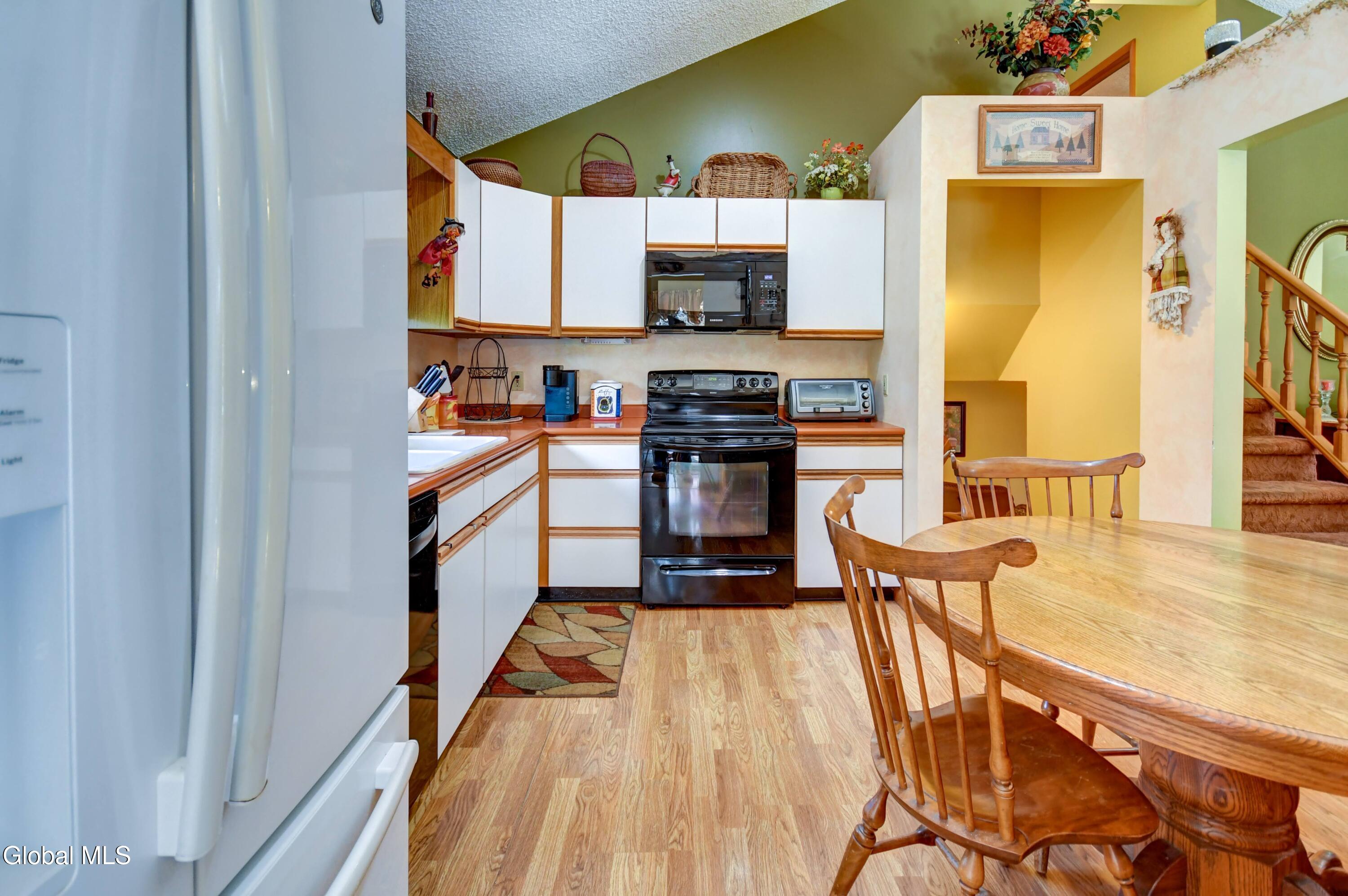 45 Coolidge Road Amsterdam, NY 12010 - Photo 19 of 38 45 Coolidge Rd-38
