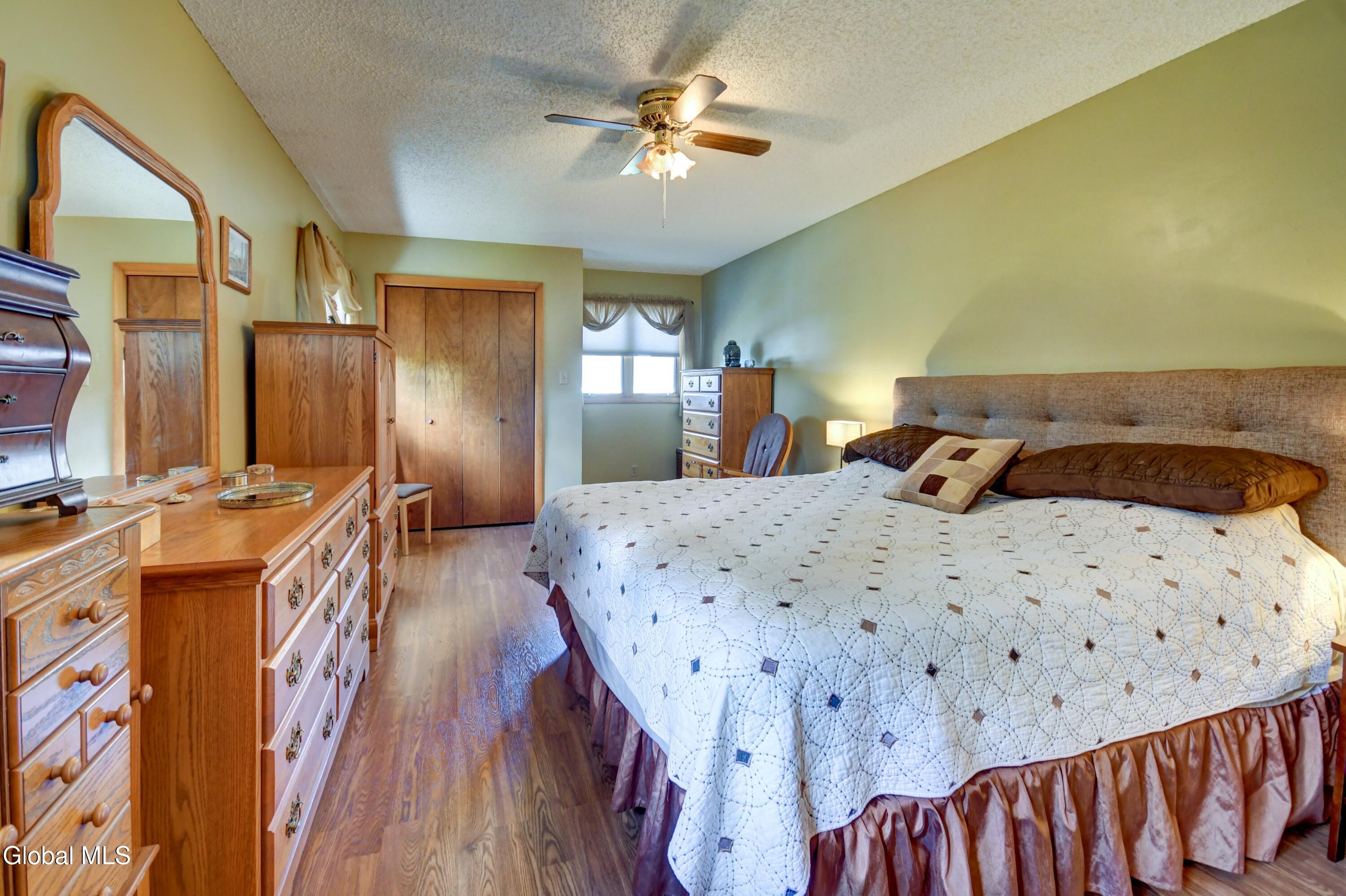 45 Coolidge Road Amsterdam, NY 12010 - Photo 24 of 38 45 Coolidge Rd-19