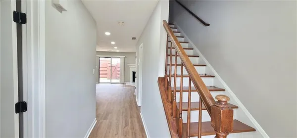 $1,995 | 2846 Webb Bridge Road, Alpharetta, GA 30009