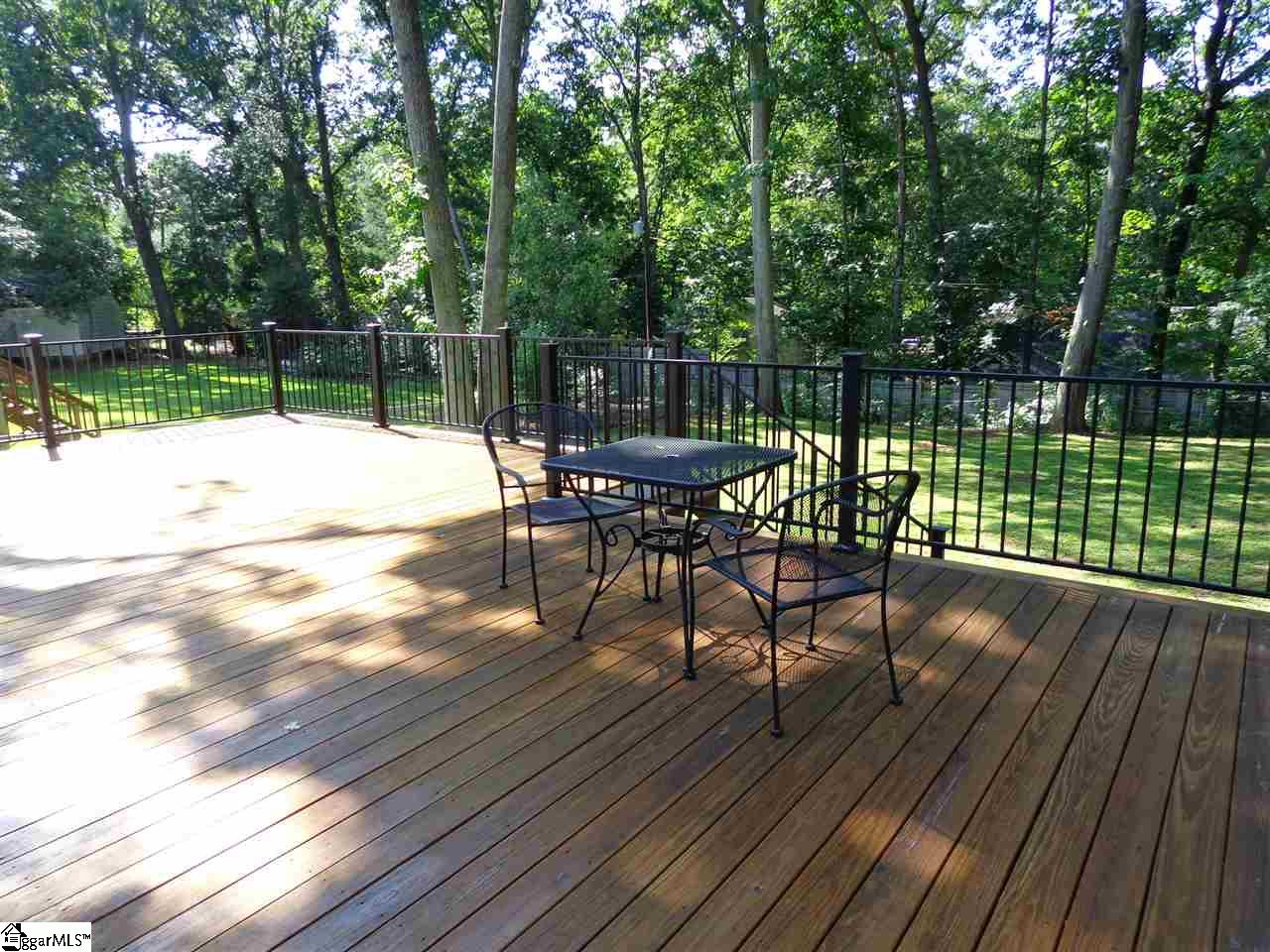207 Ridgecrest Drive Greenville, SC 29609 - Photo 14 of 22 Gallery Image 14