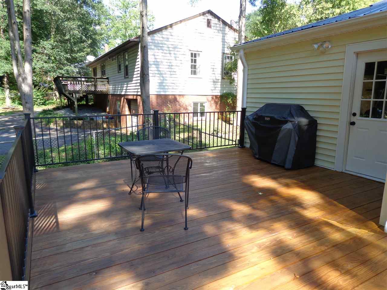 207 Ridgecrest Drive Greenville, SC 29609 - Photo 15 of 22 Gallery Image 15