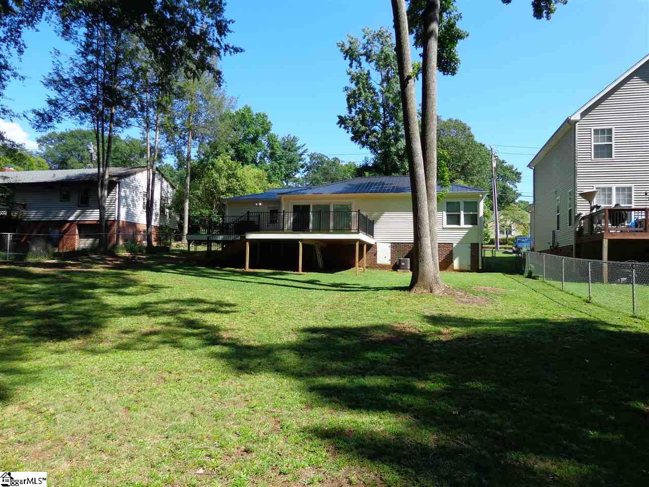 207 Ridgecrest Drive Greenville, SC 29609 - Photo 20 of 22 Gallery Image 20